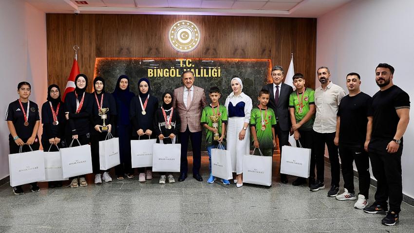 Türkiye Şampiyonları Ödüllendirildi