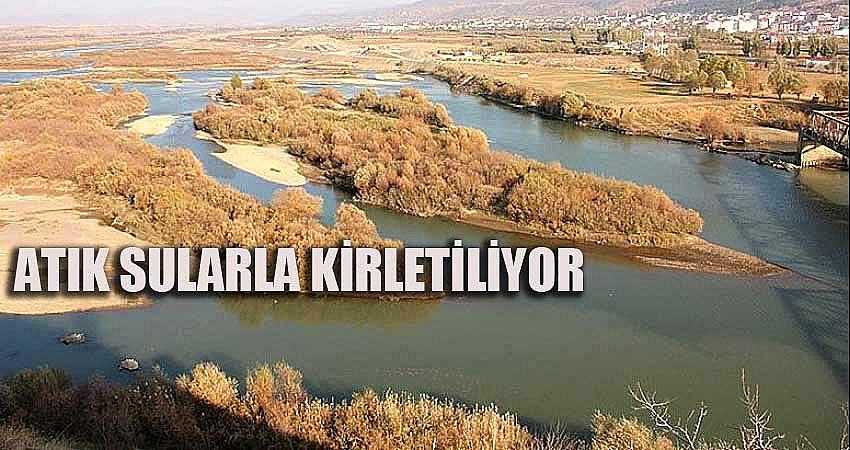 AKARSULAR ATIK SULARLA KİRLETİLİYOR