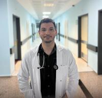 Adaklı'da Görevli Doktor, Türkiye 1.'si Oldu